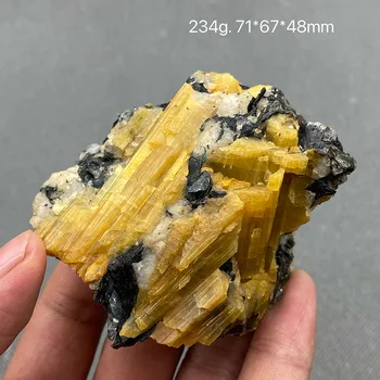 100% looduslik kollane turmaliin ja black mica töötlemata kristall terveks kvarts maagi näidis